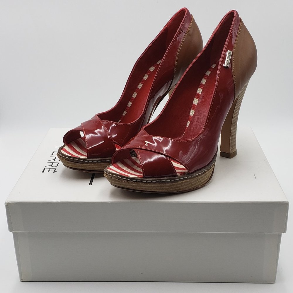 New - GF FERRE Red Patent Leather Heels SIZE 37